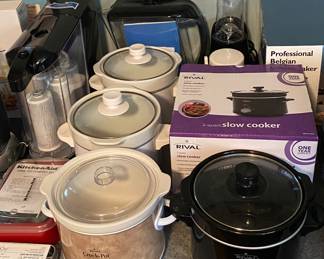 Assorted Crock Pots/Slow Cookers
