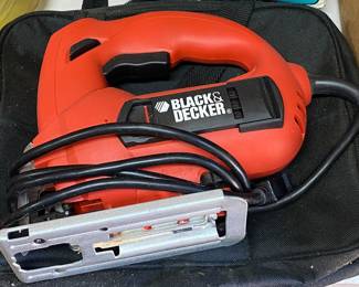 Black & Decker Saw