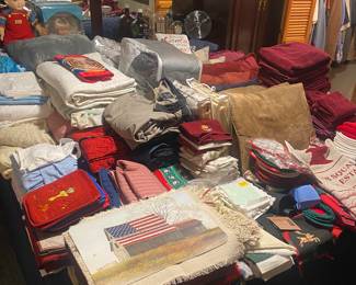 Assorted Linens and Bedding Items