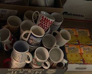 Assorted Kitchen Items