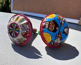 2 Noisemakers $6.00