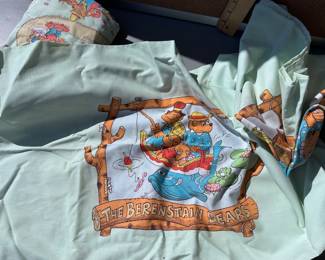 Berenstain Bears Set $6.00