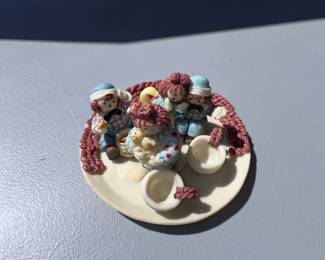 Mini Raggedy Ann and Andy Tea Set $5.00