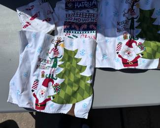 Holiday Towels $5.00