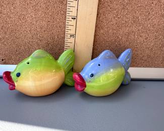 Fish Salt and Pepper Shakers $4.00