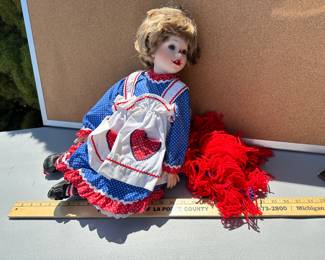 Danbury Mint Raggedy Ann Doll $18.00