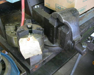CHAS PARKER BENCH VISE