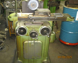 TAFT PIERCE SURFACE GRINDER