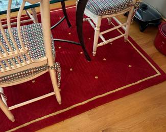 red rectangular rug