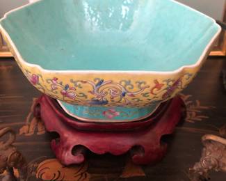 Antique Chinese bowl ca. 1920