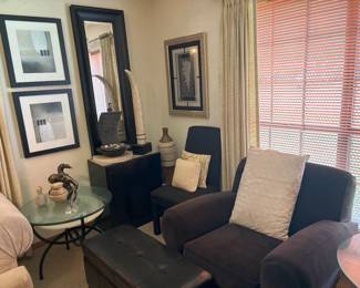 chairs, file cabinet, mirror, decor, table