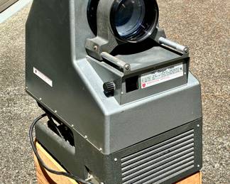 Commercial Grade Opaque Projector