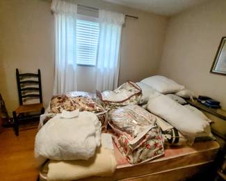 Bed spreads, mattress covers, sheets sets