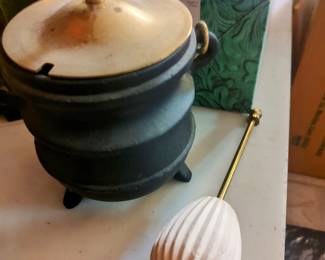 Smudge pot!