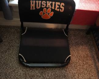 Huskies seat