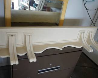wall shelf