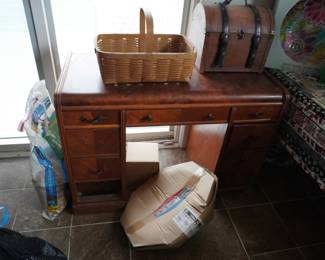 desk, basket, small trunk
