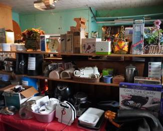 scales, small appliances, kitchen