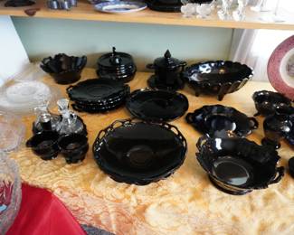 Black Amethyst dish ware (L E Smith (?))