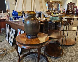 Lots of furniture, Lamps, coffee tables