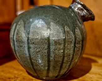 Unique pottery vessel