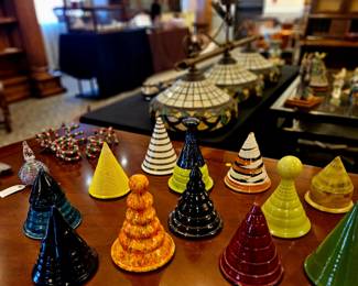 Conical ceramic sculptures by Artist Kaiser Suidan
