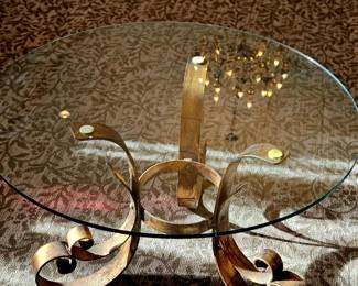 Beautiful glass coffee table circular