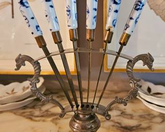 Griffin handled serving knives