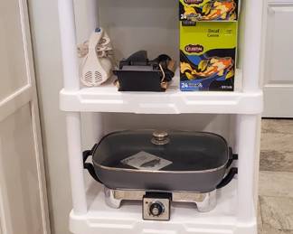 Small appliances cast iron oval dutch oven