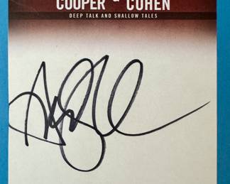 autograph detail