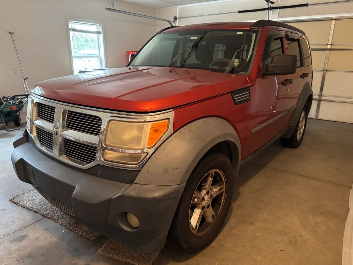 2007 Dodge Nitro 250,000 miles asking 2500.00. message me for more info