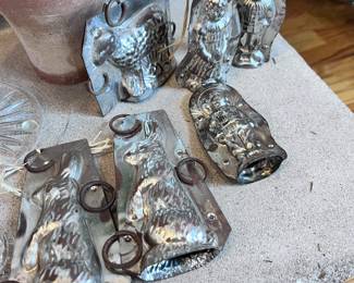 ANTIQUE CHOCOLATE TIN MOLDS