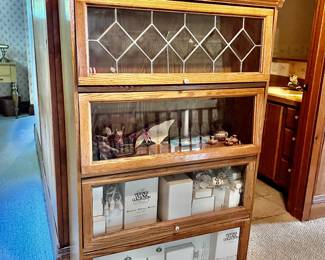 Barrister / lawyers stacking bookcase with leaded glass top. Heritage collection houses