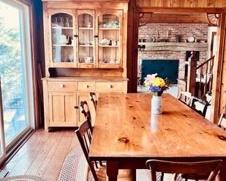 Antique hutch and Table & Chairs, Oval braided rugs