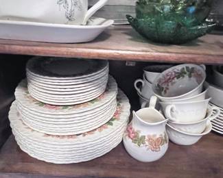 Wedgwood set of china Wildbriar