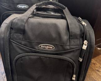 samsonite carry on luggage