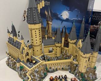 Harry Potter Lego set with booklet and box 