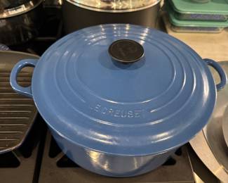 Le creuset dutch oven