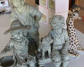 More yard and interior ornaments