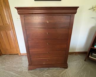 Stickley 5 Drawer Tall Dresser