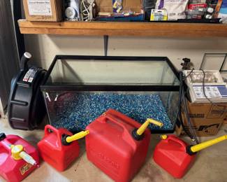 Aquarium, Gas Cans
