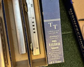 #87C - $24 each piece - H.P. 1/10th of 1 to 1 foot small scale model railroad equipment