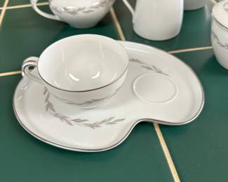 #121 - $200 - Vintage Noritake Graywood China, active pattern 1959 -1971 - 112 pieces