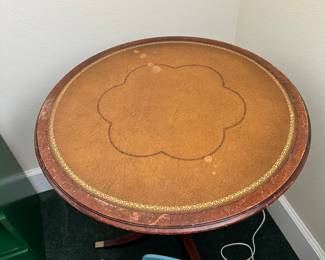 #93 - $70 - Round table made with children picture print 29 rx26t