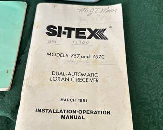 #90 - $30 - SI-TEX HE32 marine item