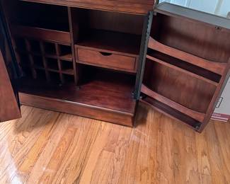 #25 - $360 - Modern bar on casters 42wx22dx36t