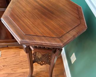 #60 - $180 - Early American tall octagonal stand carved 17wx35t