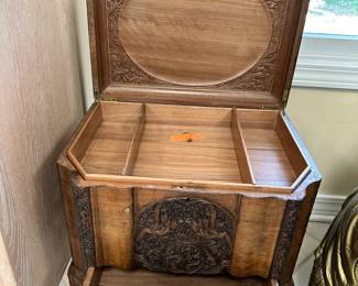#3 - $ 400 - Rare carved box Art deco period 17wx12dx18t