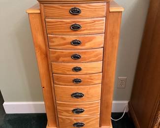 #77 - $150 - Jewelry chest pine wood (not your usual lesser end) 17wx14dx42t