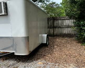 #99 - $1500 - Trailer 2013 enclosed LARK - AC unit - 950lbs Model VT612SA
